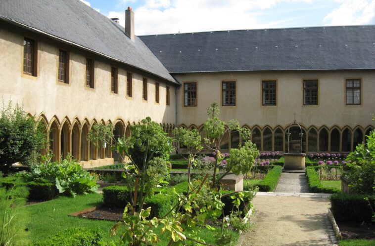 cloître des Récollets