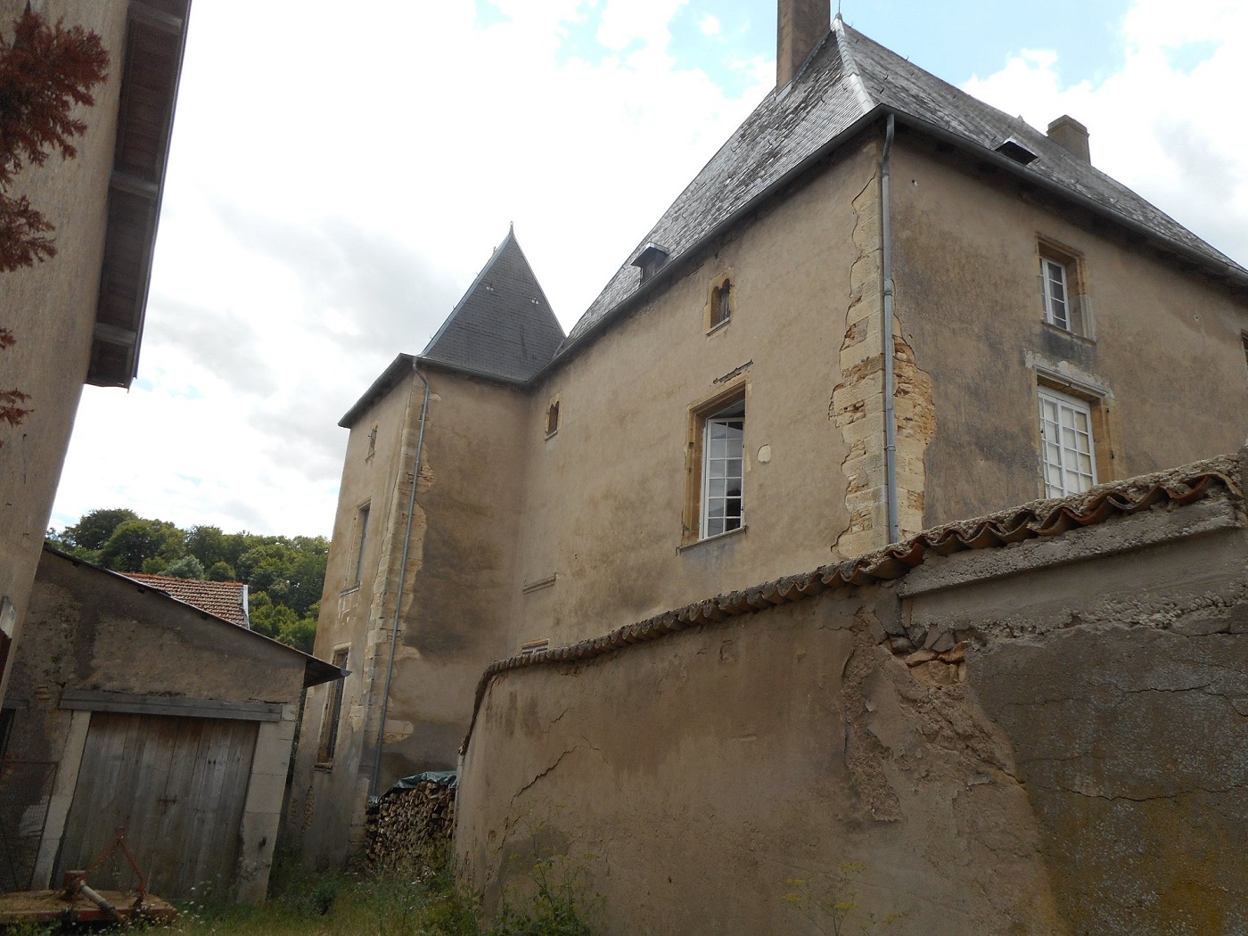 château Euvezin fenêtres